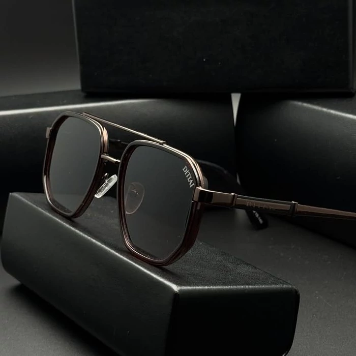 عینک آفتابی مردانه مارک دیتیا